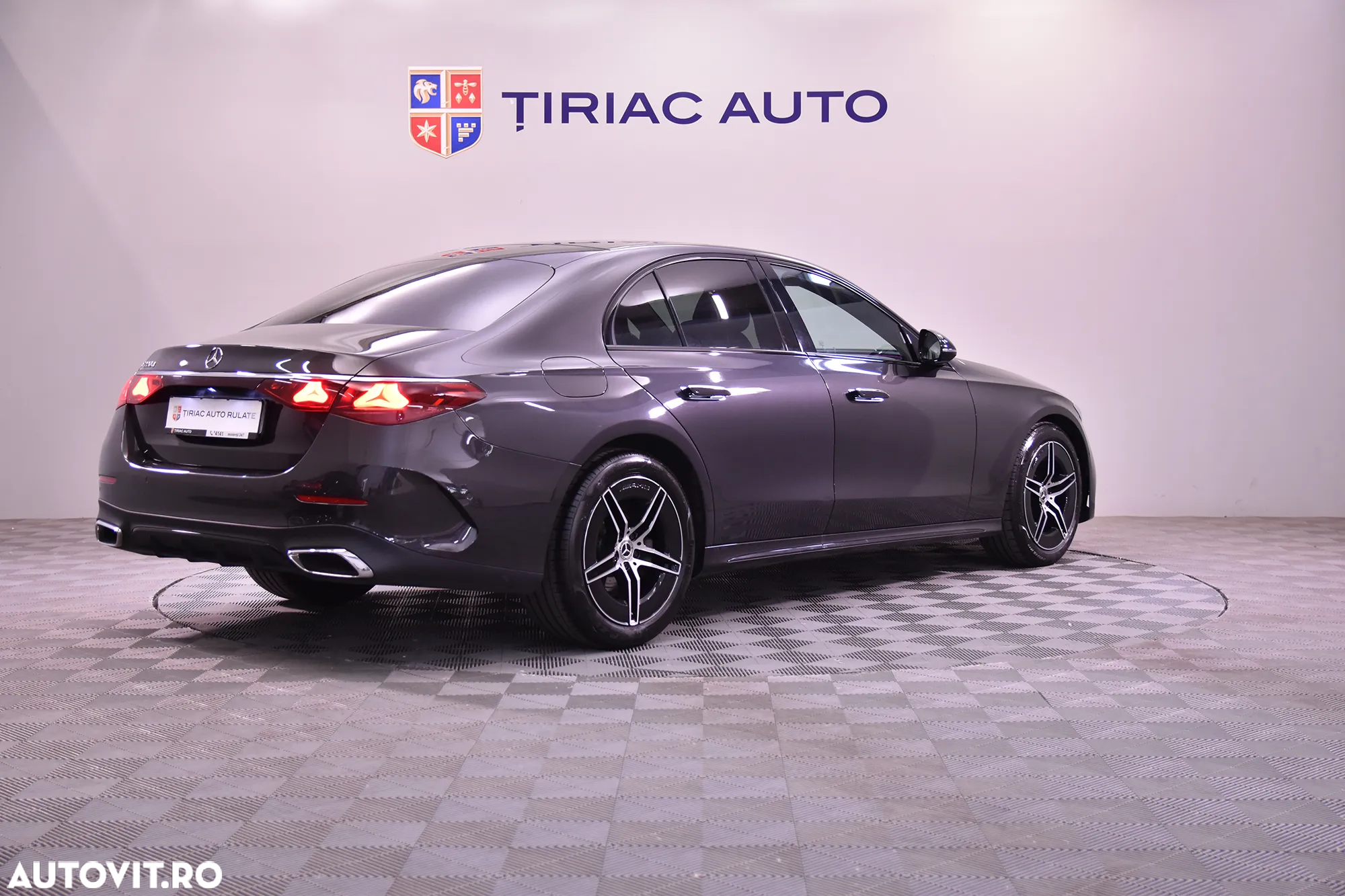 Mercedes-Benz E 220 d Aut. - 5