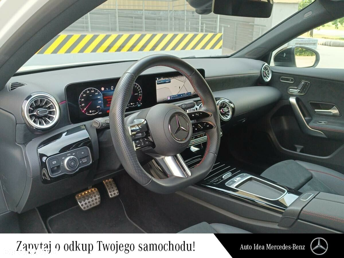 Mercedes-Benz Klasa A 250 e PHEV AMG Line 8G-DCT - 15