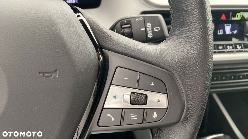 BMW Seria 1 118i Advantage - 18