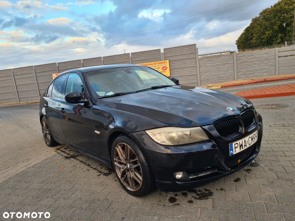 BMW Seria 3 318i - 9