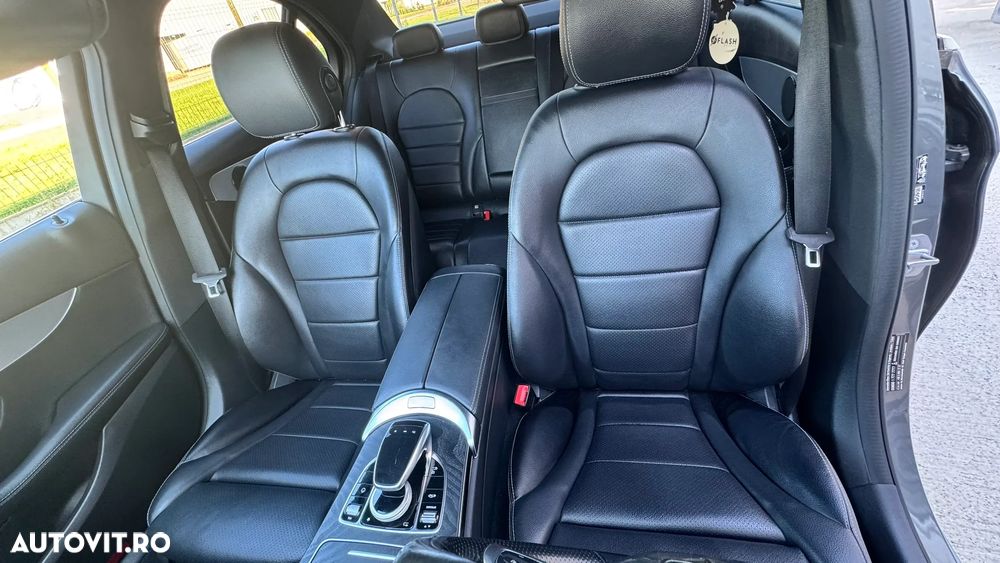 Mercedes-Benz C 350 e 7G-TRONIC AMG Line - 25