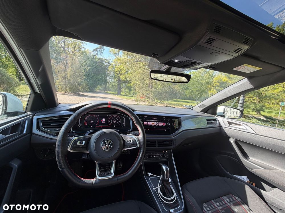 Volkswagen Polo 2.0 TSI GTI DSG - 9