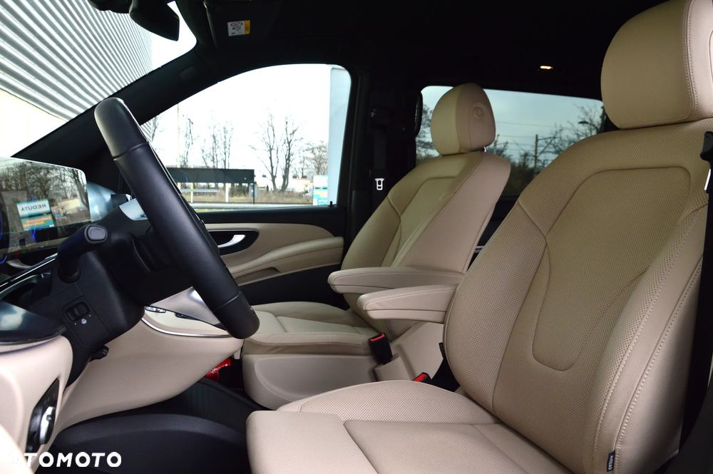 Mercedes-Benz EQV 300 90kWh - 18