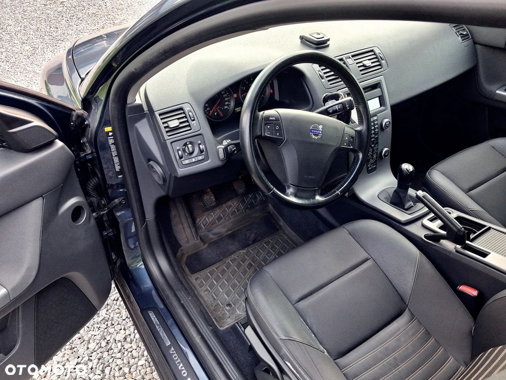 Volvo S40 1.8 Momentum - 18