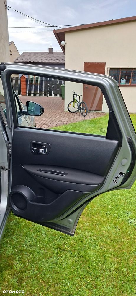 Nissan Qashqai 1.6 Visia - 16