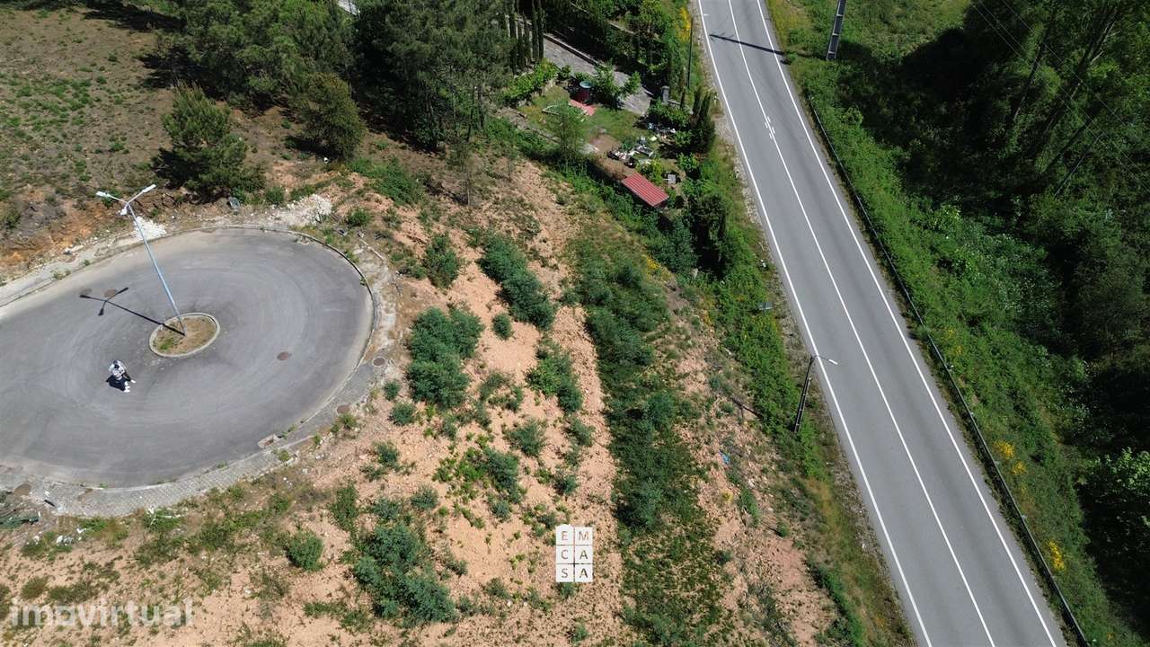 Terreno Urbano  Venda em Nogueira do Cravo e Pindelo,Oliveira de Azemé - Grande imagem: 2/27