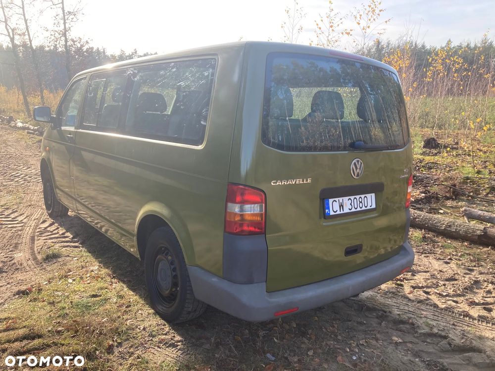 Volkswagen Caravelle - 3