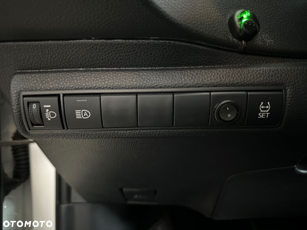 Toyota Corolla 1.5 Comfort MS - 24