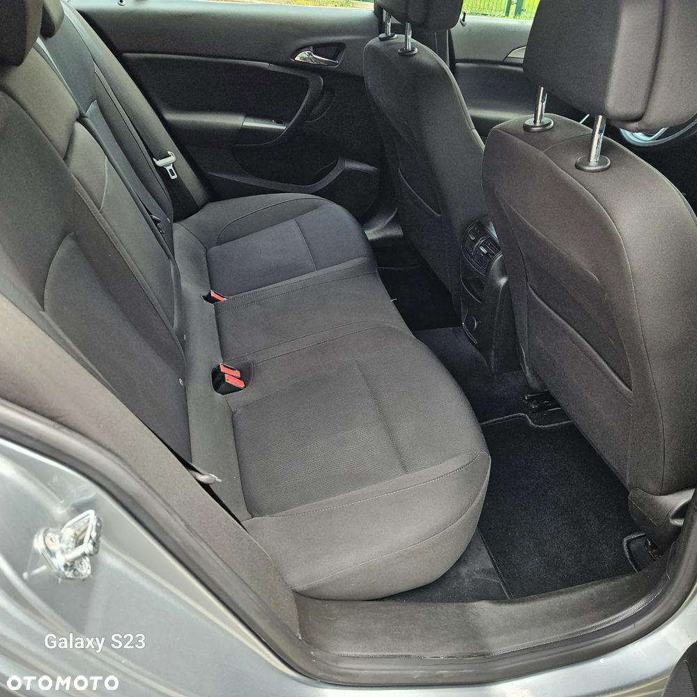 Opel Insignia 1.6 Design Edition - 23