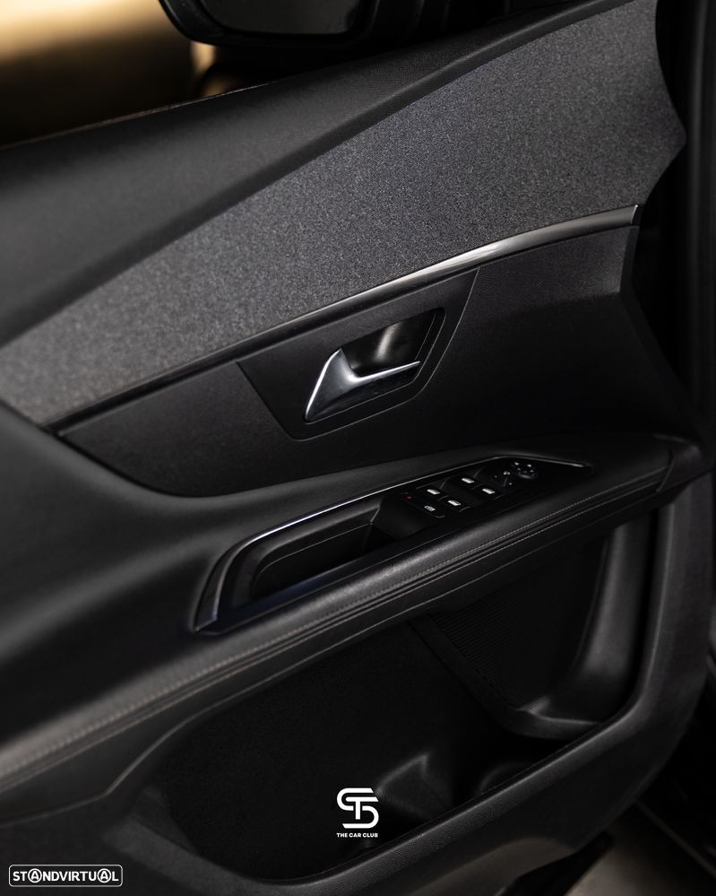 Peugeot 3008 1.2 PureTech Allure Pack - 18