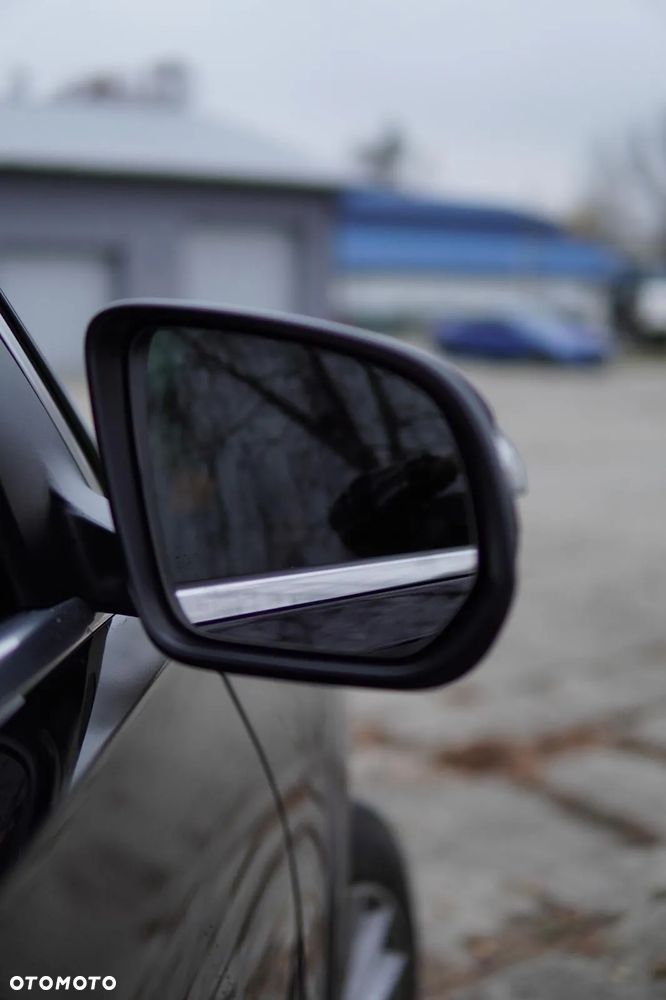 Mercedes-Benz GLE - 28