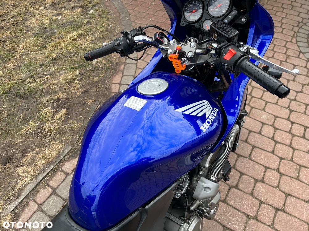 Honda Hornet - 23