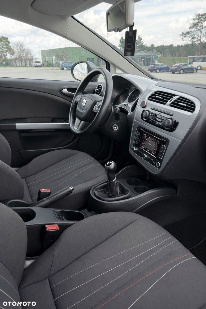 Seat Leon 1.2 TSI Ecomotive Reference Copa - 9