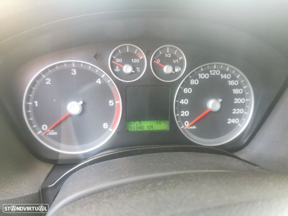 Ford Focus 1.6 TDCi Titanium - 7