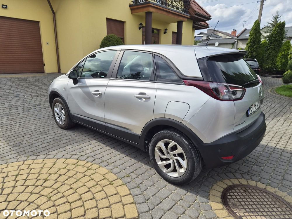 Opel Crossland X 1.2 T Design Line S&S - 6