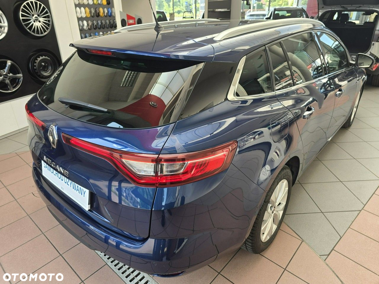 Renault Megane 1.3 TCe FAP Limited EDC - 6