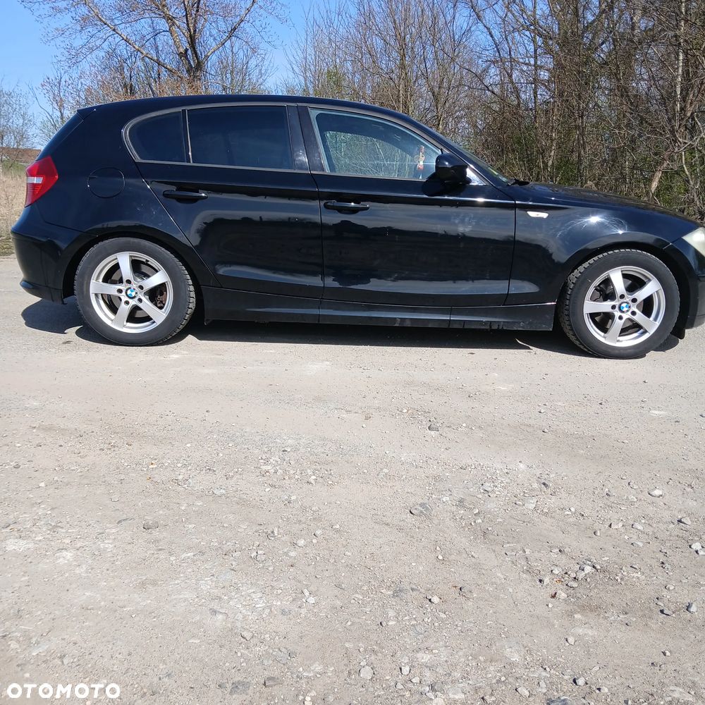 BMW Seria 1 118d DPF - 2