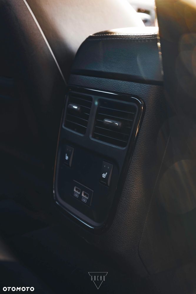 Dodge Charger 5.7 R/T Daytona - 16