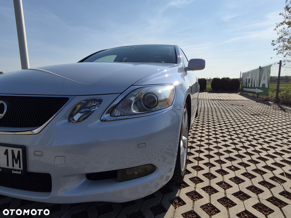 Lexus GS - 9