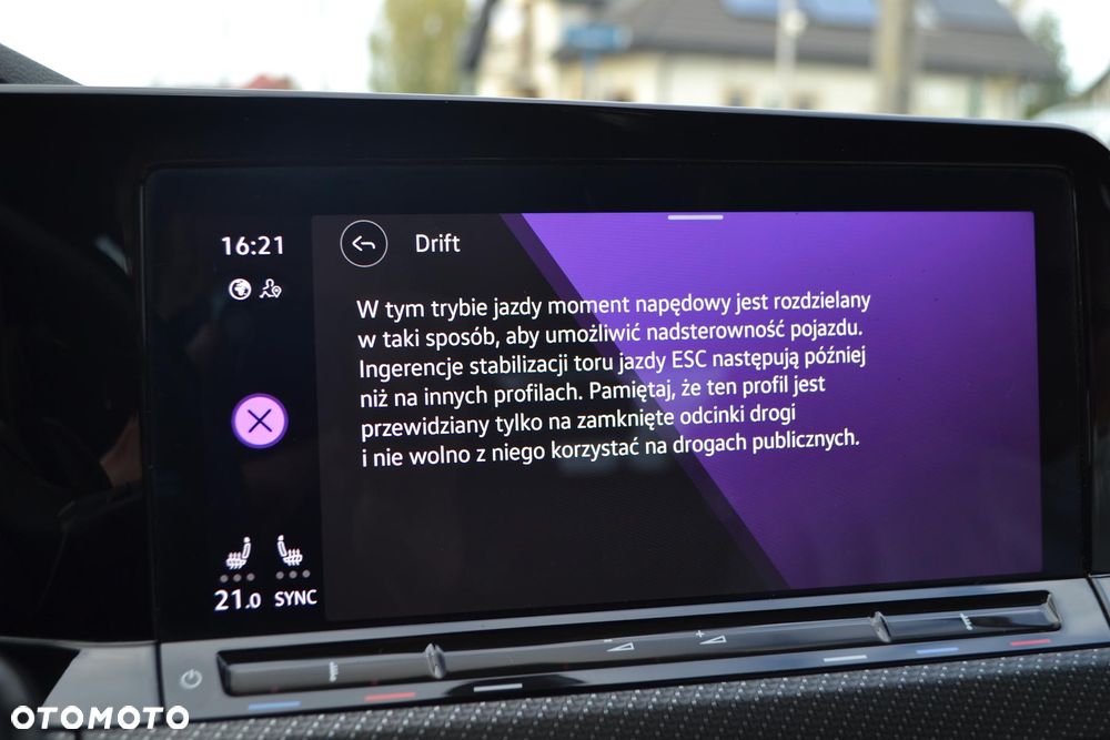 Volkswagen Golf 2.0 TSI 4Motion R DSG - 34