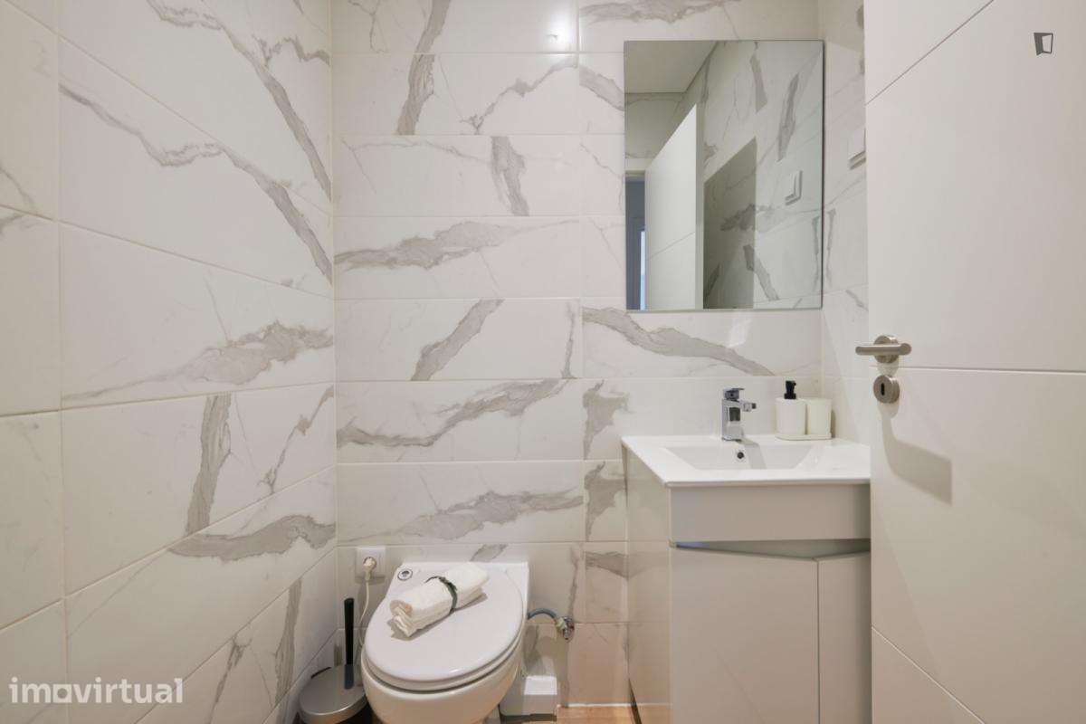 Quarto - localizado em Telheiras Lisbon - Grande imagem: 4/7