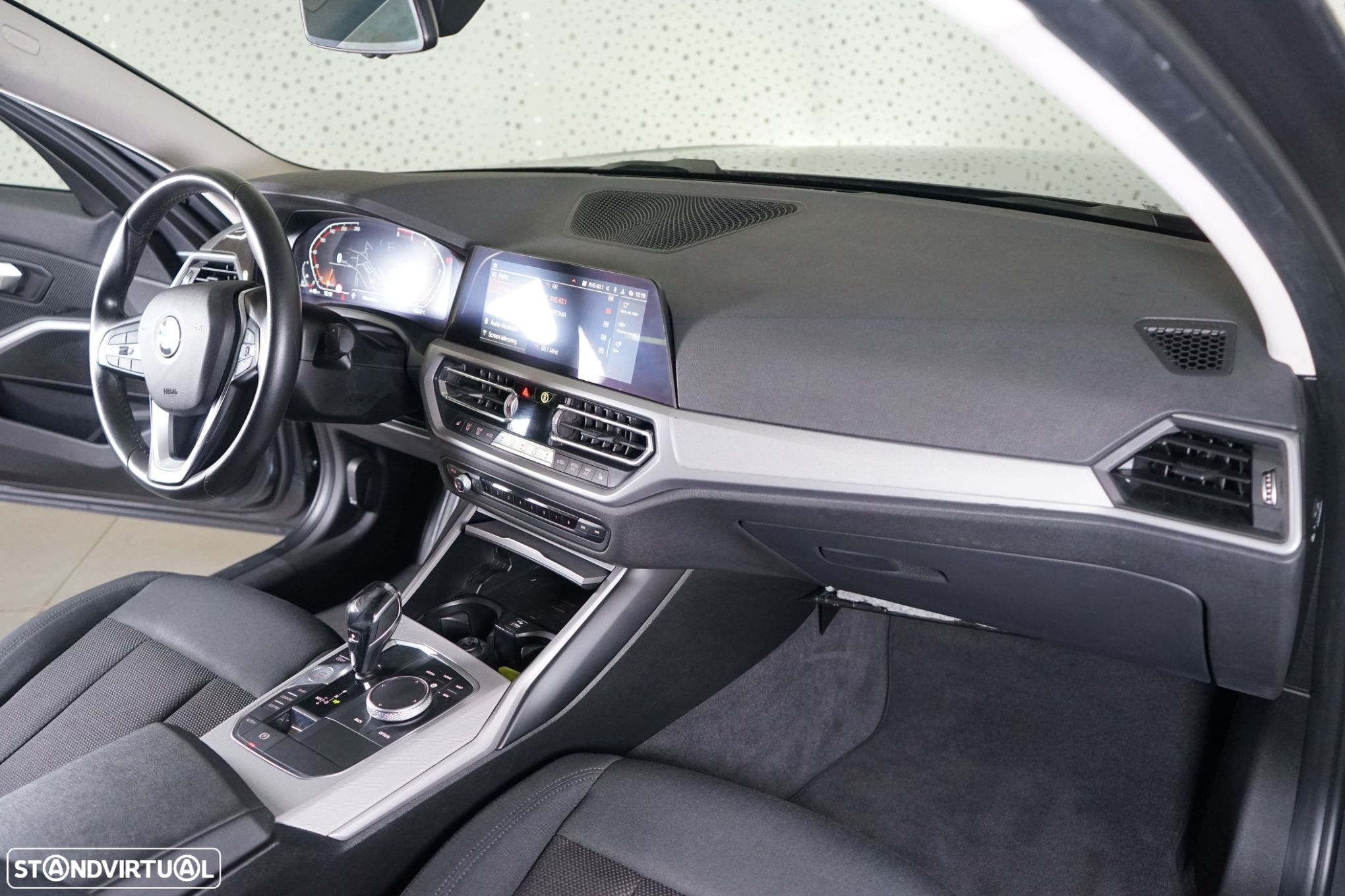 BMW 320 d xDrive Advantage Auto - 17