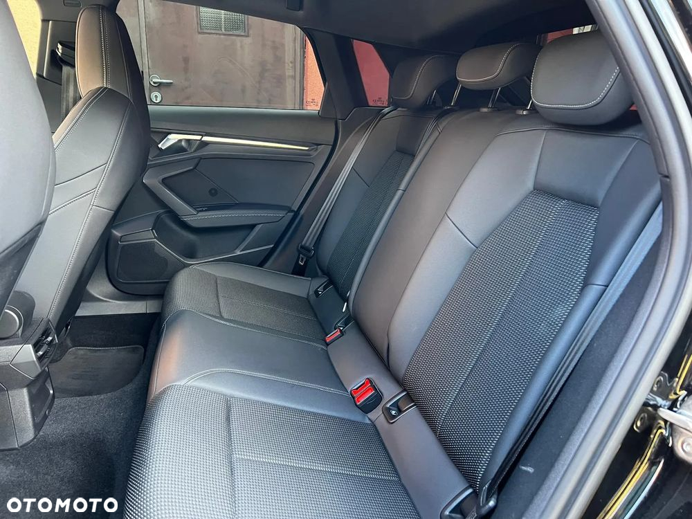 Audi A3 30 TDI S Line - 14