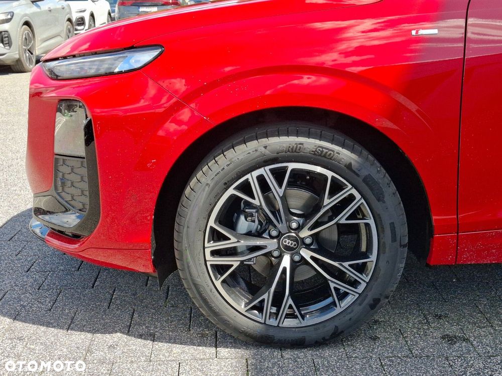 Audi Q3 Sportback - 5
