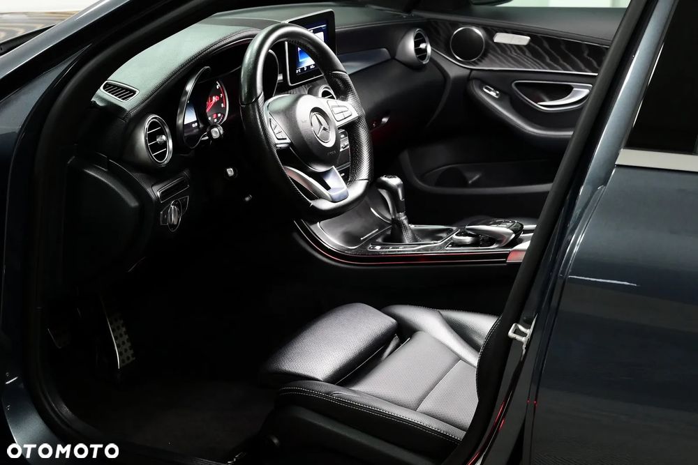 Mercedes-Benz Klasa C 180 AMG Line - 7