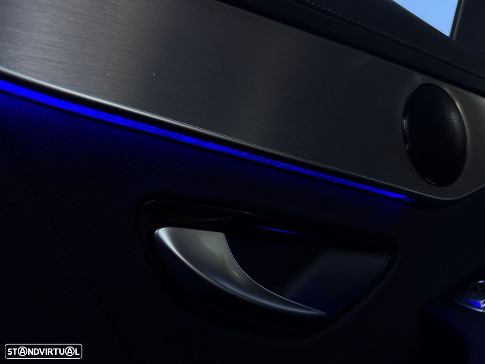 Mercedes-Benz C 300 de AMG Line - 43
