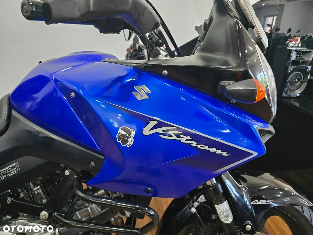 Suzuki DL - 28