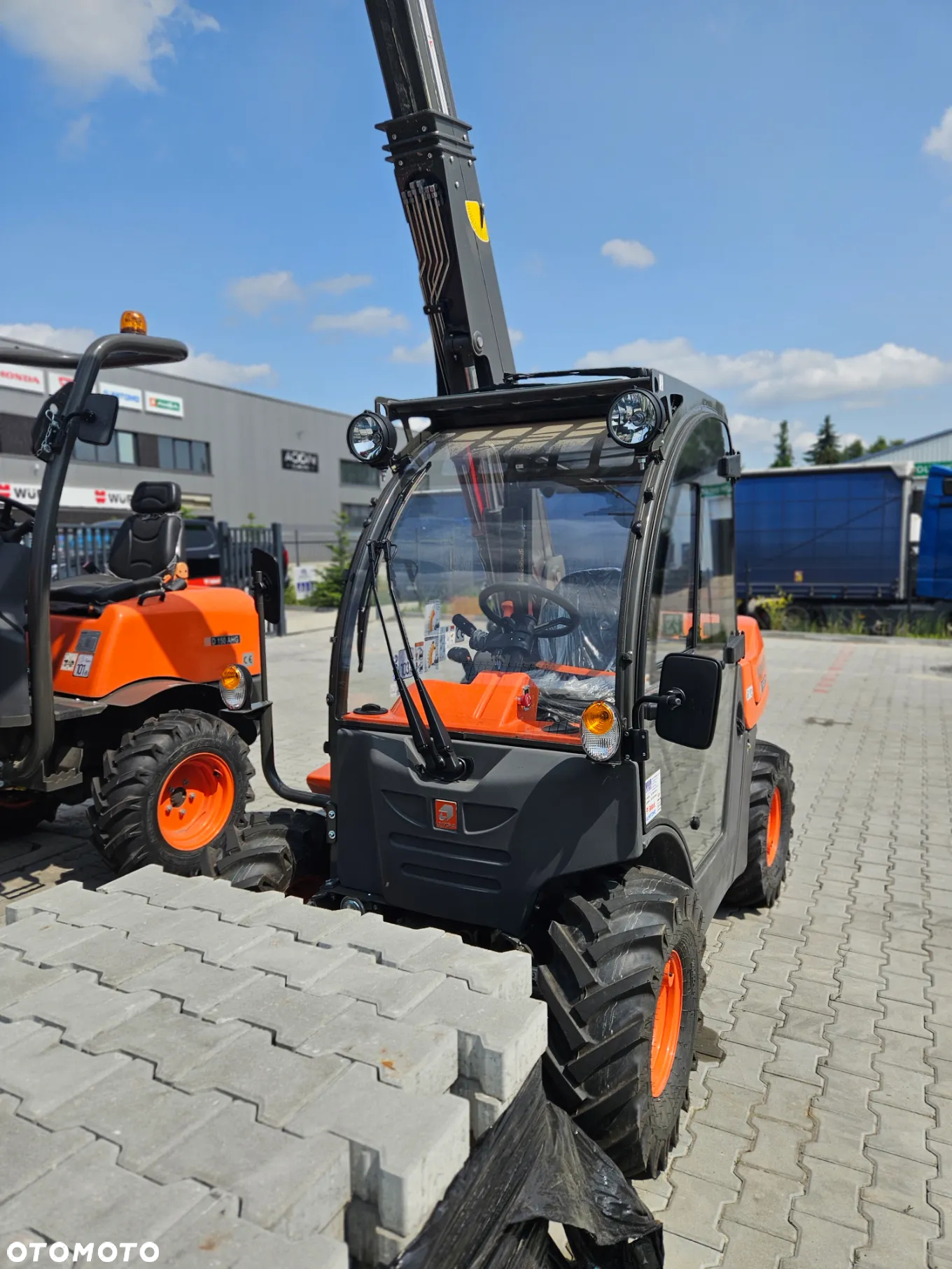 Ausa AUSA T144H - 6