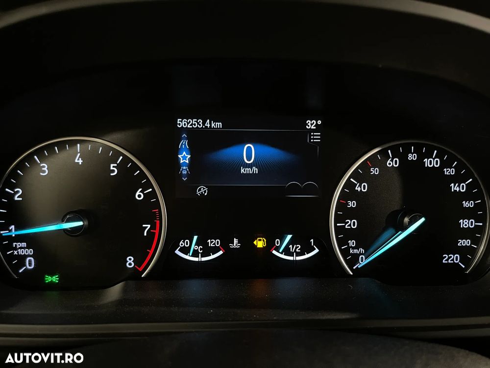Ford EcoSport 1.0 EcoBoost ST-Line - 25