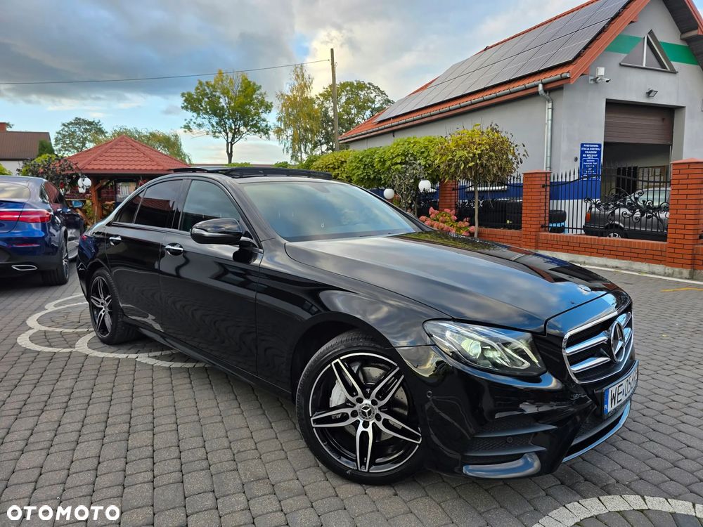 Mercedes-Benz Klasa E 220 d 4-Matic 9G-TRONIC - 3