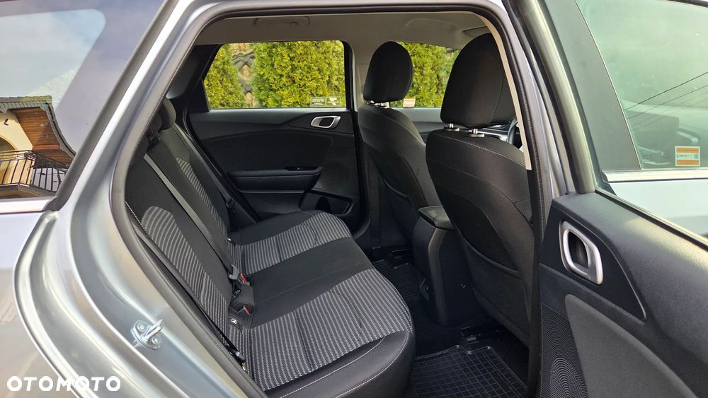 Kia Ceed 1.5 T-GDI M - 15