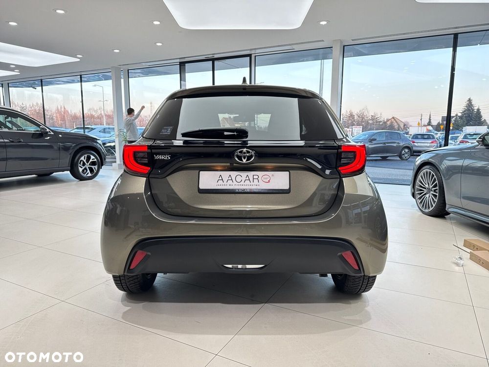 Toyota Yaris 1.5 Comfort - 4