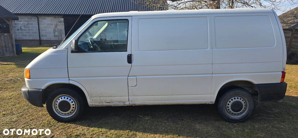Volkswagen Transporter - 2