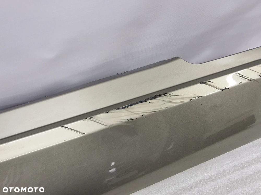 BMW E92 / E93 06- PRAWA LISTWA PROGOWA / NAKŁADKA PROGU , NR 51777130874 , NR AUKCJI PR263 - 16