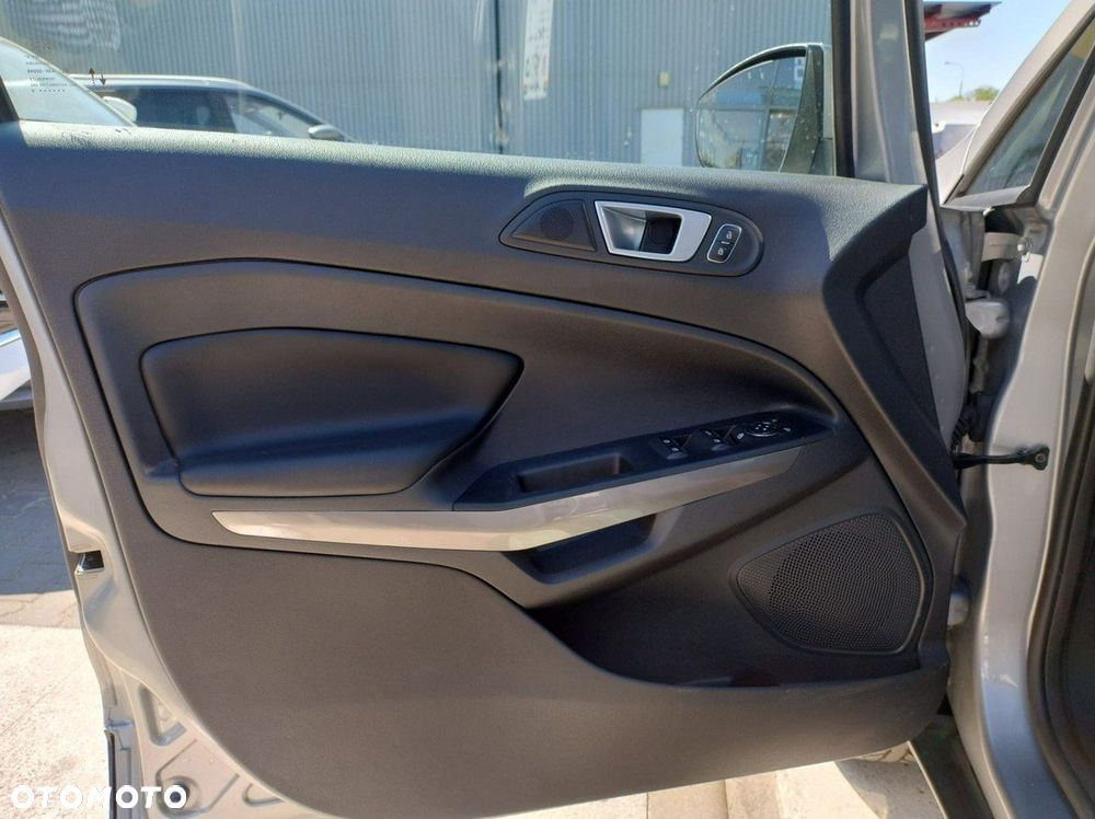Ford EcoSport - 9