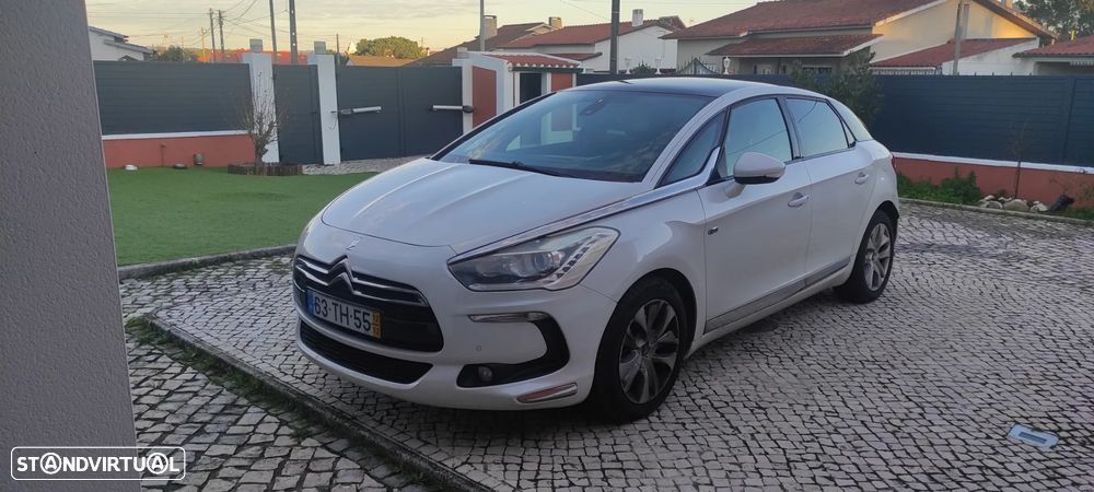 Citroën DS5 2.0 HDi Hybrid4 So Chic CMP6 - 1