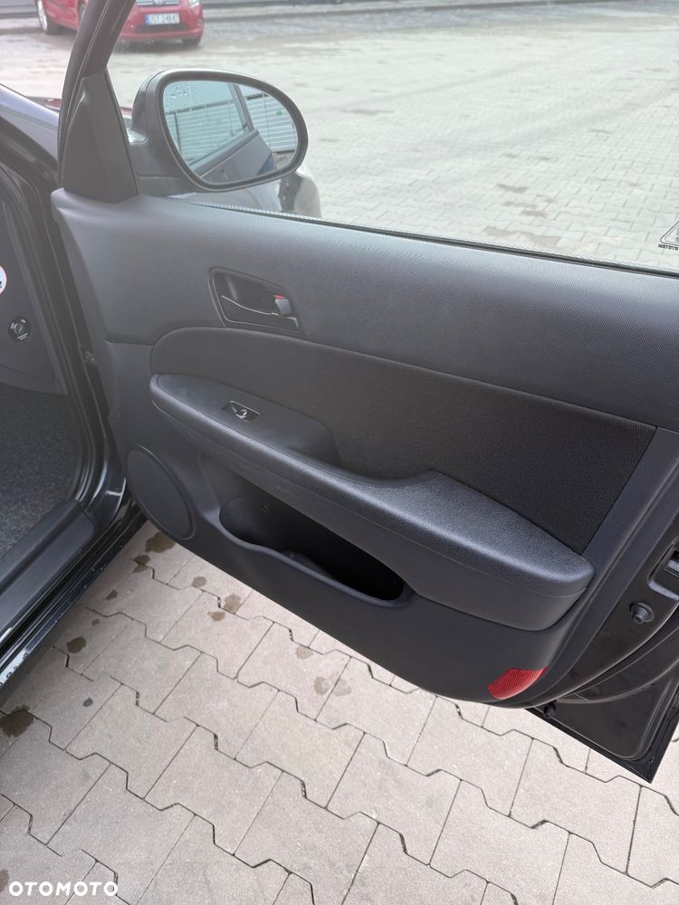 Hyundai i30 1.6 CRDi Comfort World Cup - 28