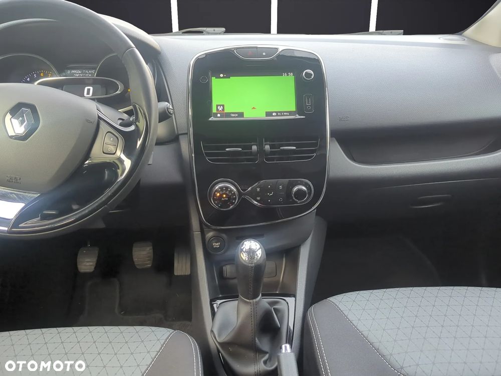 Renault Clio TCe 90 Luxe - 23