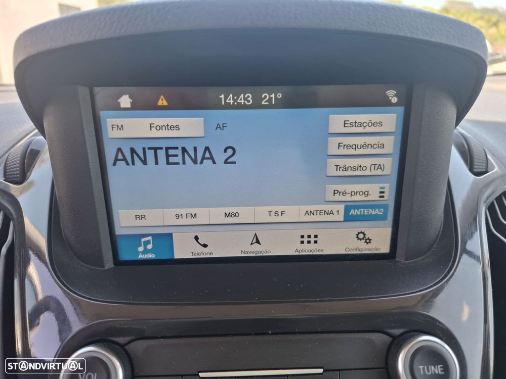 Ford Tourneo Courier 1.0 EcoBoost Titanium - 32