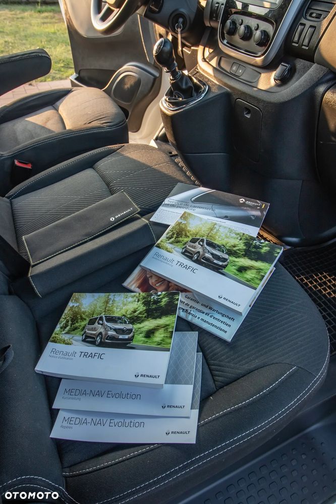 Renault Trafic - 12