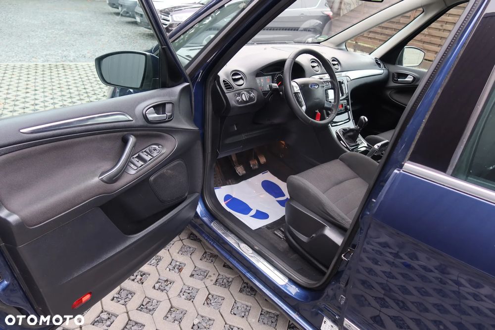 Ford Galaxy 2.0 Titanium - 9