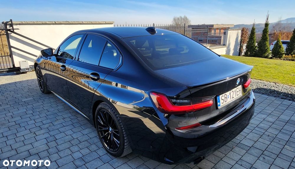BMW Seria 3 320d xDrive mHEV - 6