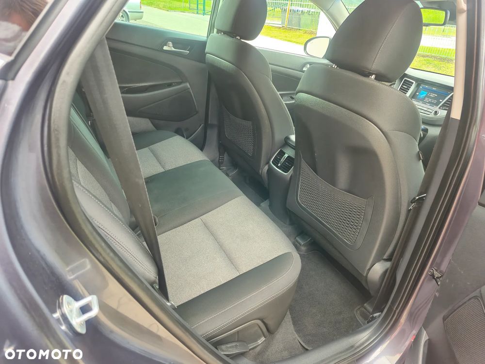 Hyundai Tucson 2.0 CRDi 4WD Advantage - 19