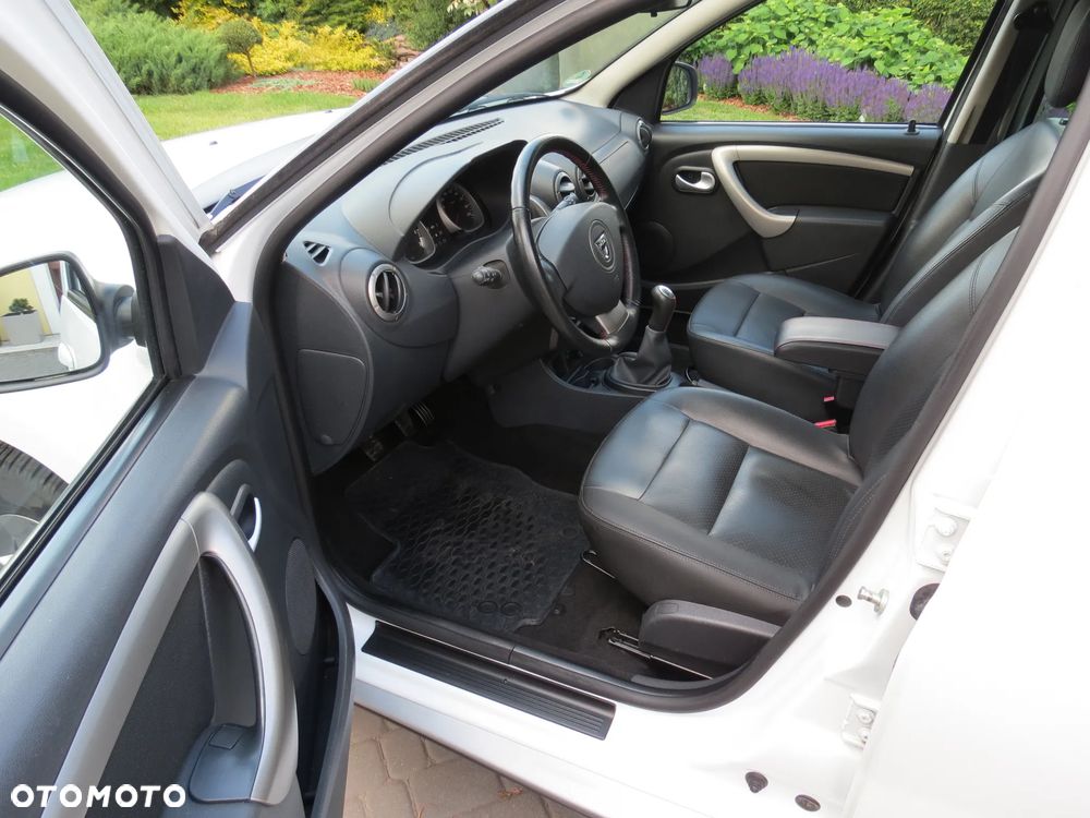 Dacia Duster 1.6 16V 105 4x2 Prestige - 28