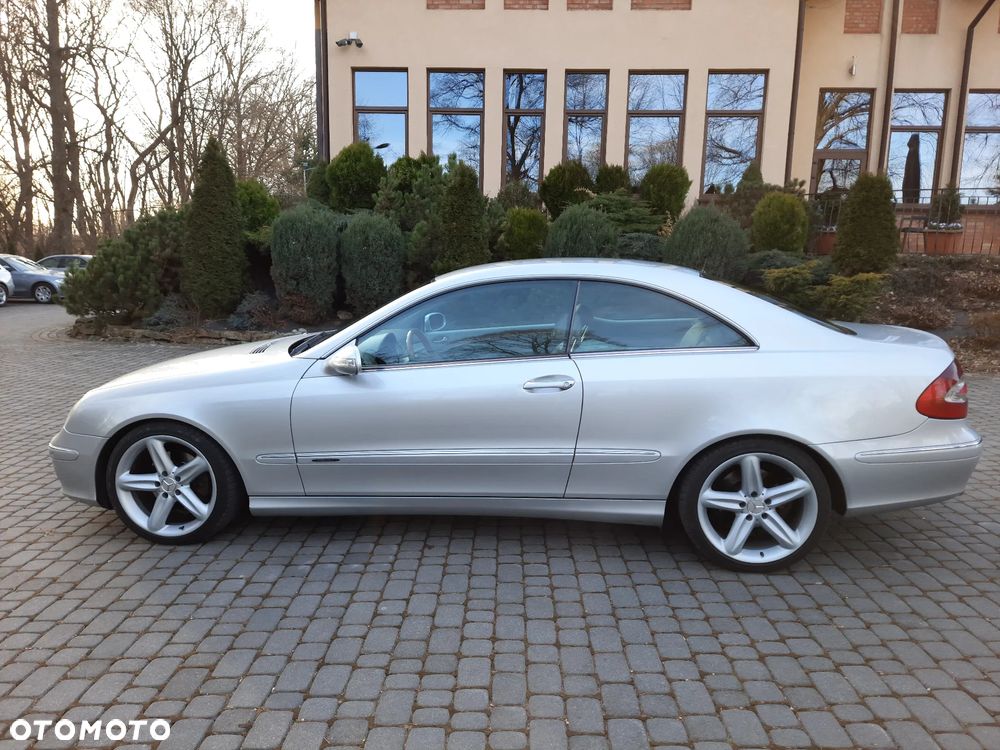 Mercedes-Benz CLK - 7
