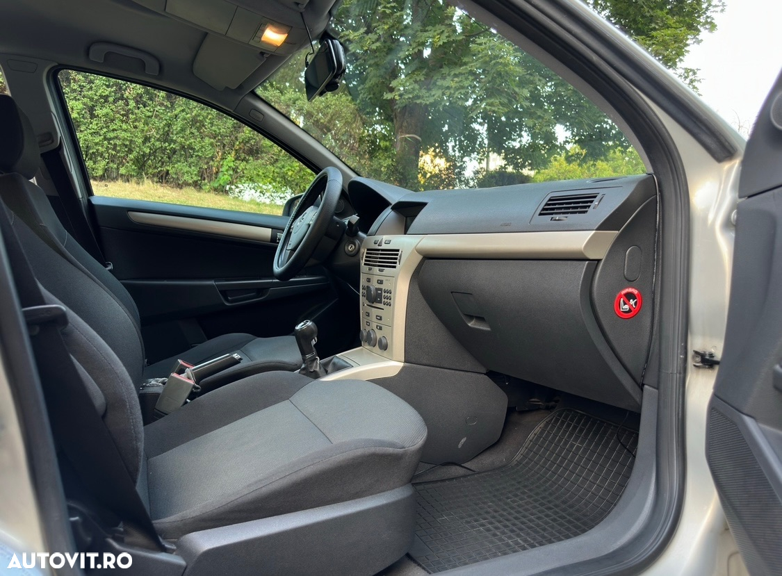 Opel Astra - 4